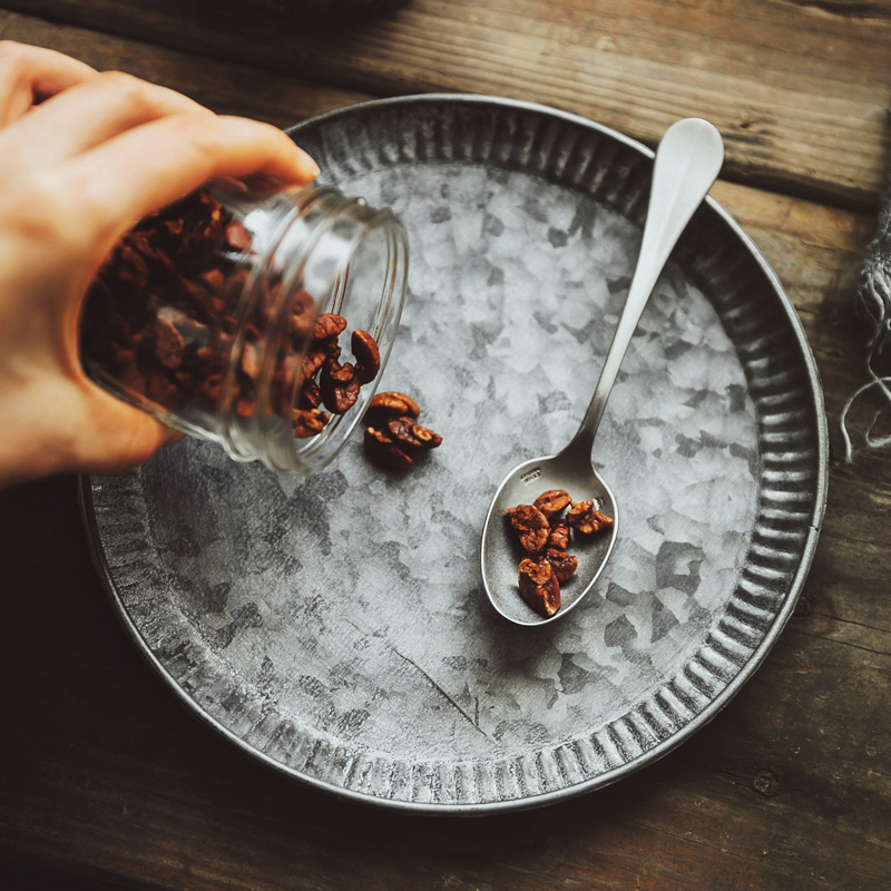 Nostalgic iron vintage plate