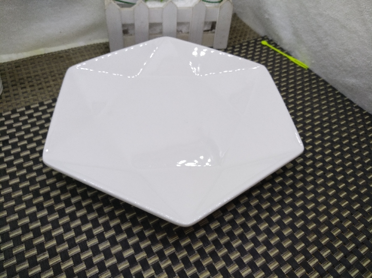 Irregular hotel tableware plate