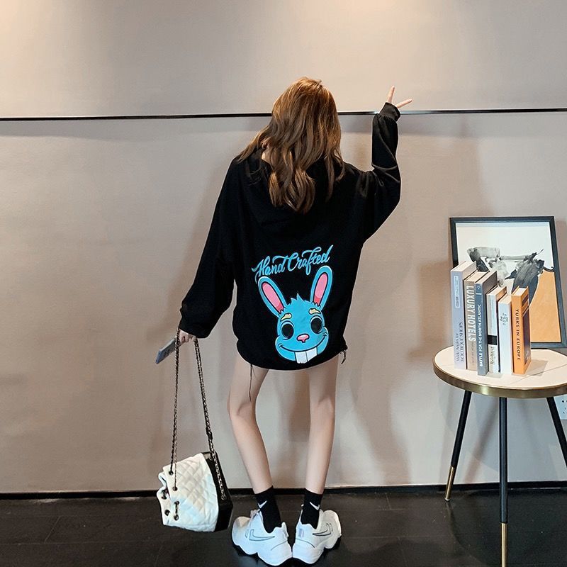 Women's loose long-sleeved hooded sweater