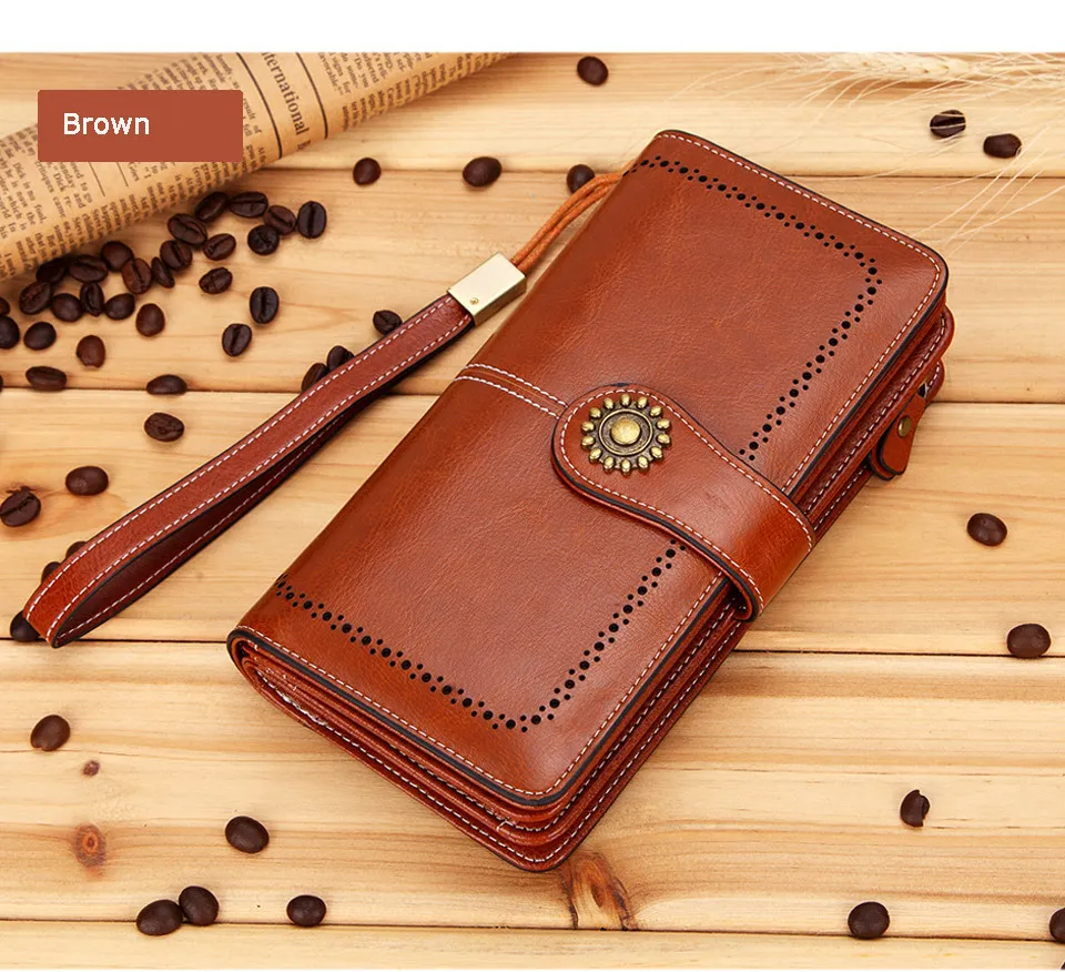 Women's wallet - Brown