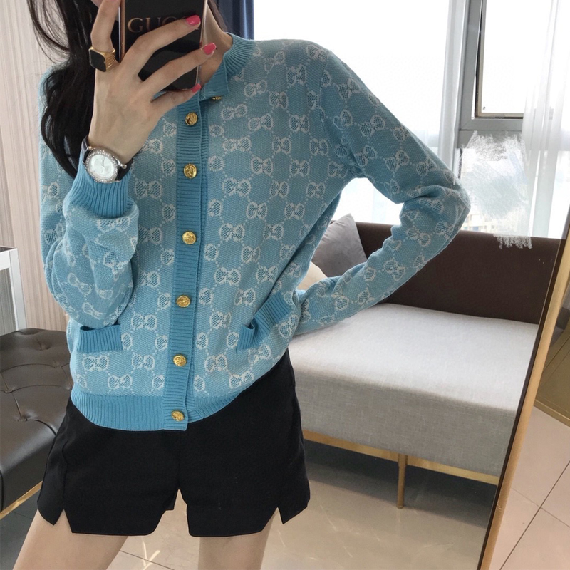 Women's jacquard knitted cardigan