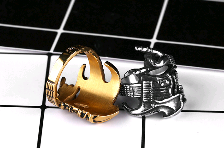 Titanium steel men's ring fashion rock hip hop skull guitar victory gesture instrument single ring — foto 11