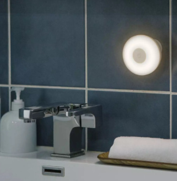 Battery-Powered Motion Sensor Night Light, picture 2 of 3