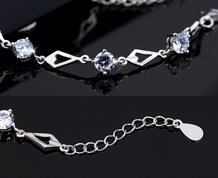 Diamond Car Flower Bracelet