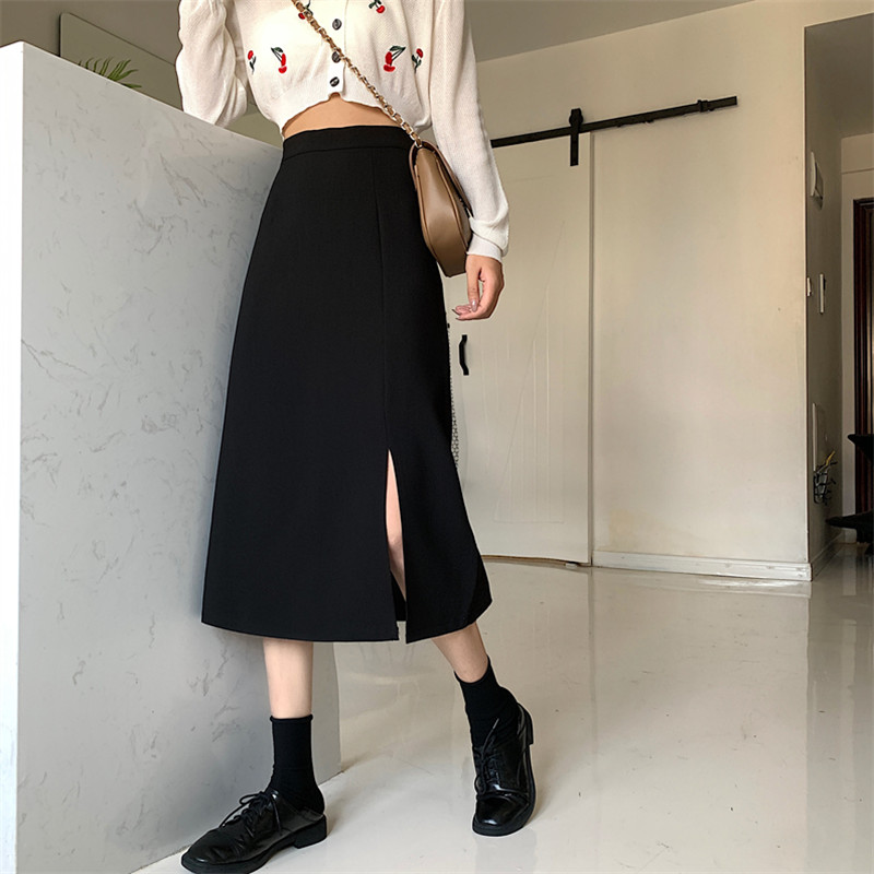 Black mid length skirt
