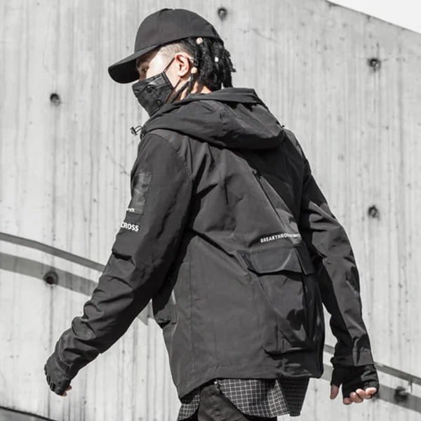 Black functional wind jacket