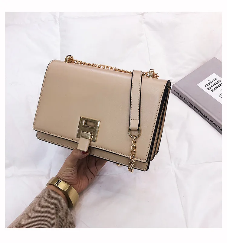 Simple fashion all-match messenger bag - Khaki