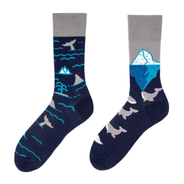 Title 3, Asymmetric AB socks