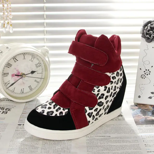 Increase In Velcro Inside Women's Single Shoes - Red