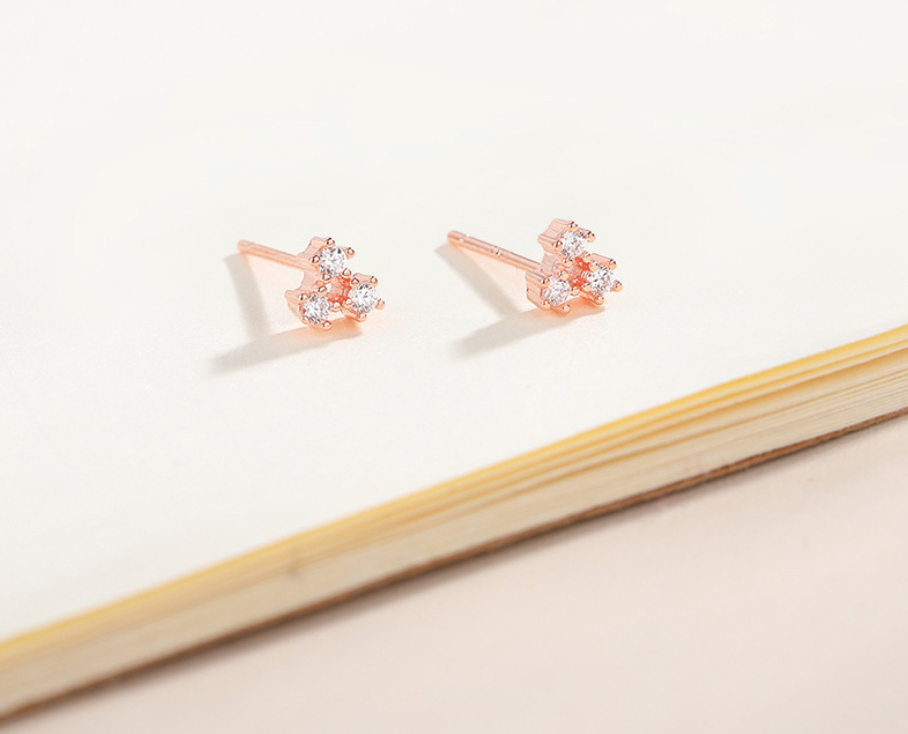 Full drill hollow triangle flash drill