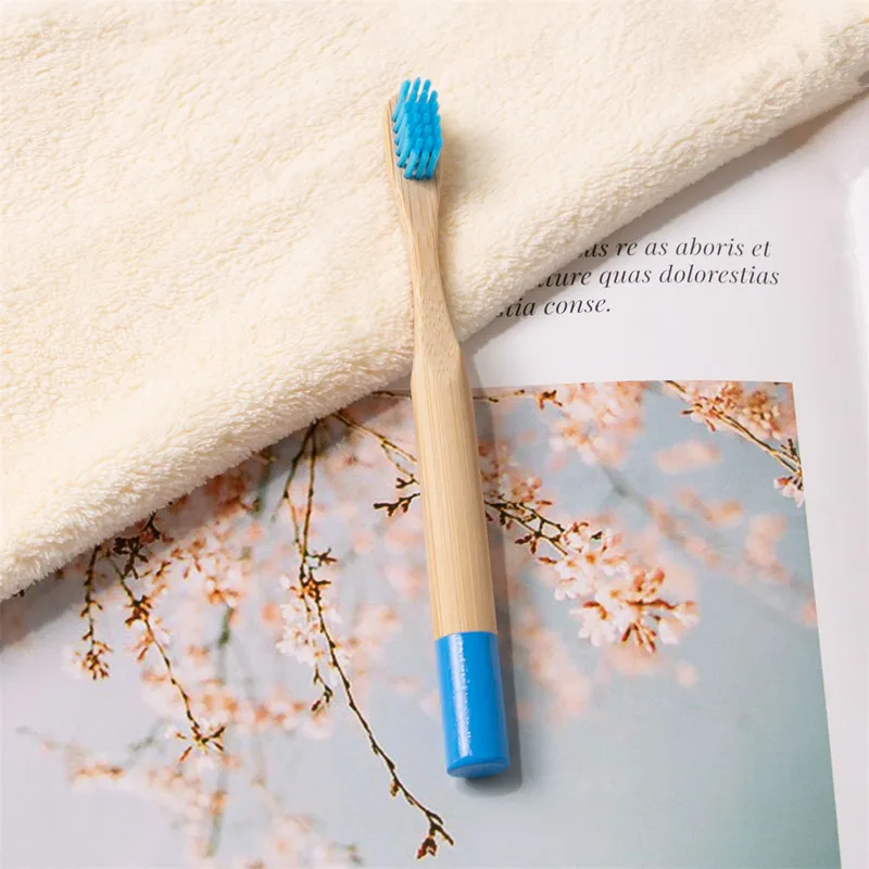 Children's toothbrush - Light Blue