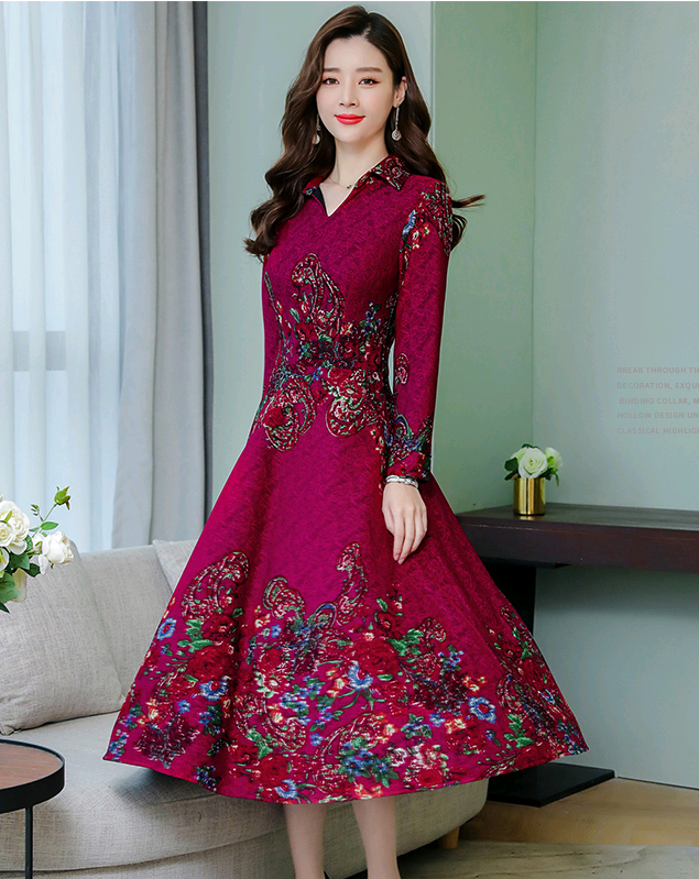 Winter long-sleeved dress new women's temperament slim dress skirt slim skirt.