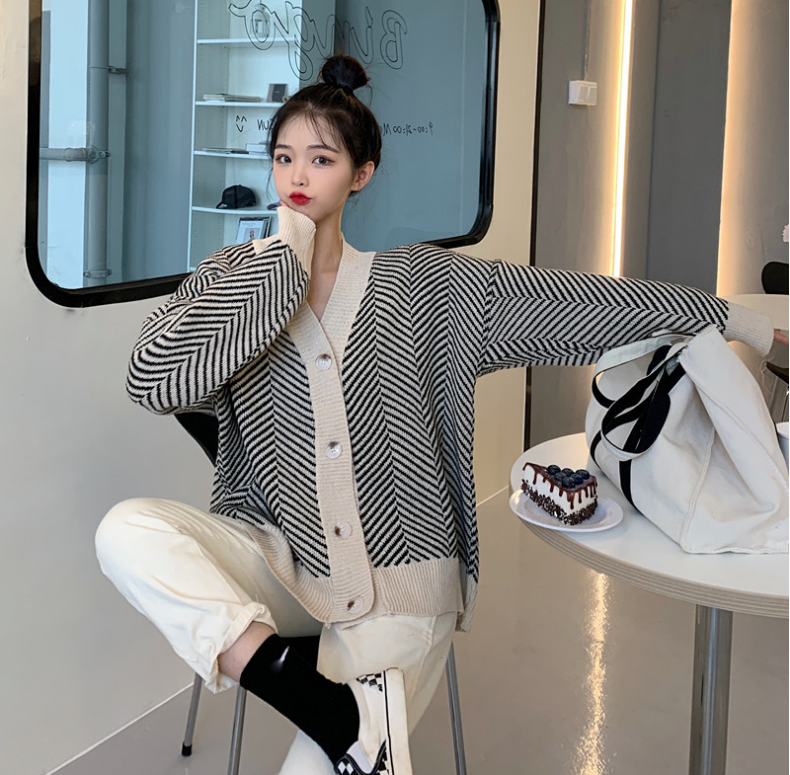 Loose College Style Striped Sweater Cardigan