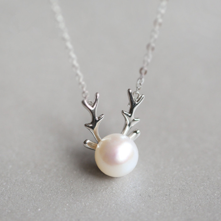 Small Elk Pearl Pendant — foto 5
