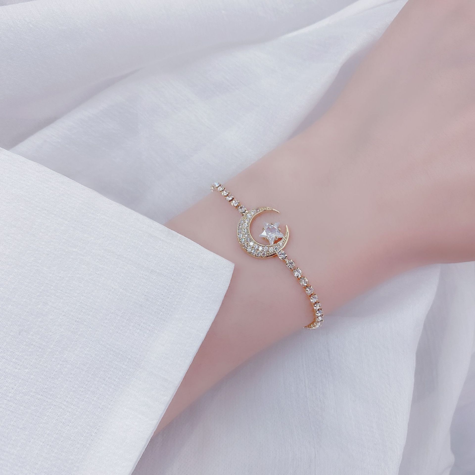 Beautiful girl bracelet
