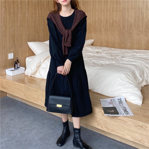 Round Neck Long Sleeve Loose Show Thin Lady Shawl Dress