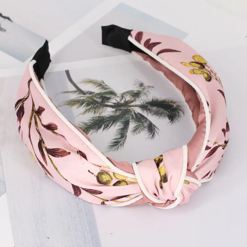 Fabric Clip Edge Stitching Contrast Color Knotted Wide-Brimmed Headband - Pink