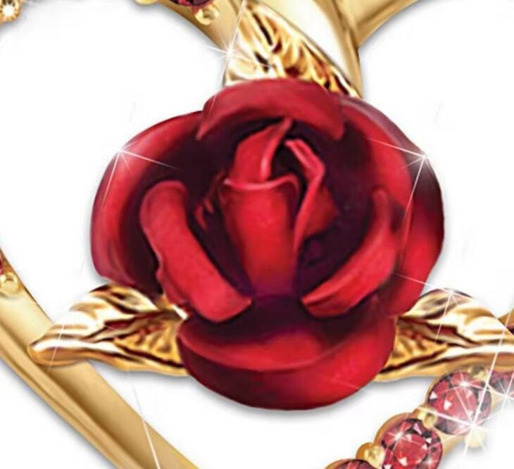 Fashionable Personality Hollow Diamond Love Rose Necklace Pendant