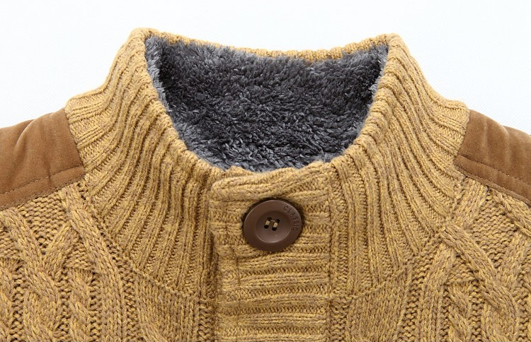 Stand-up zipper turtleneck sweater