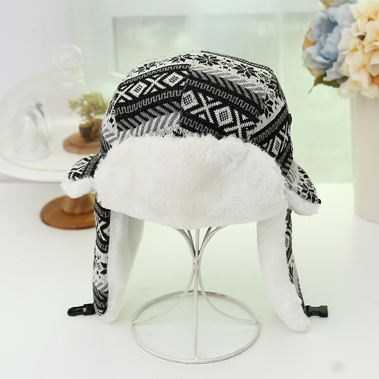 Warm ear protection trendy knitted snowflake