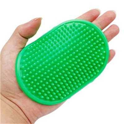 Brosse de bain et massage pour chien