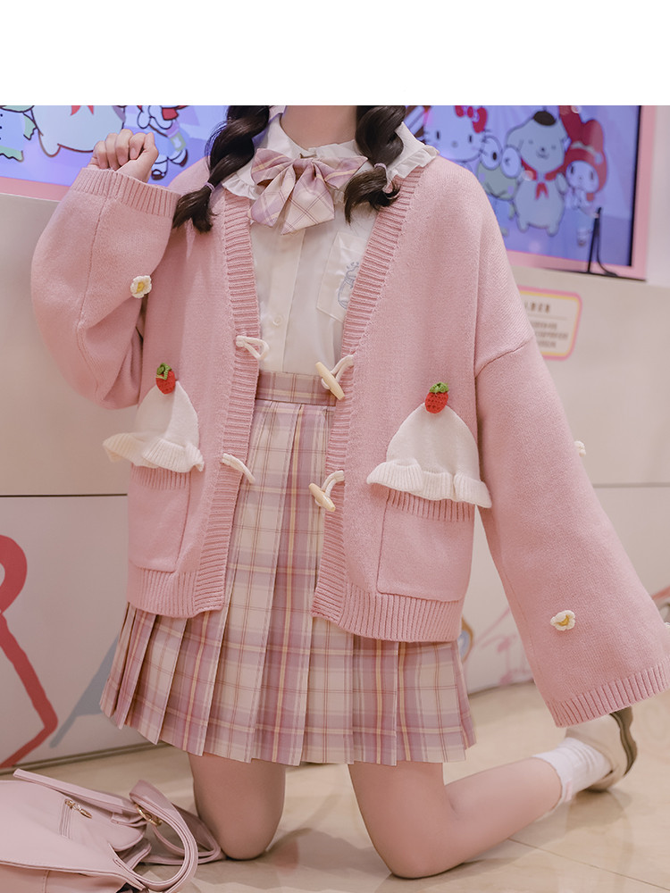 Ladies sweet sweater coat