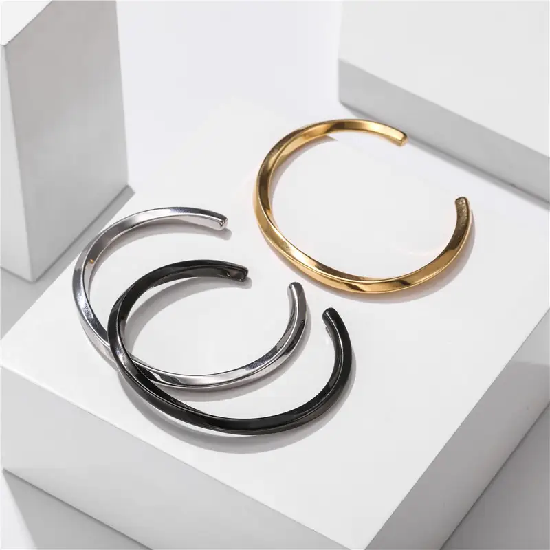 Titanium Steel C-Shaped Bracelet Couple Bracelet