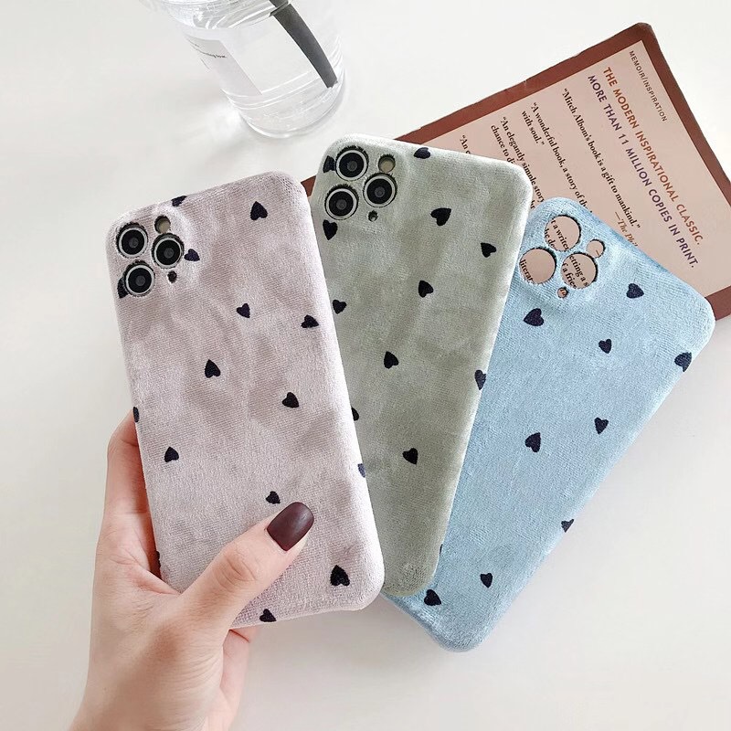 Simple solid color small love phone case plush soft shell - Image 3
