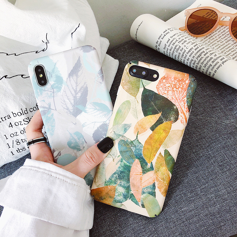 Retro leaf hard shell phone case