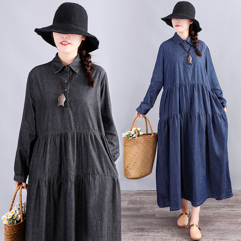 A POLO Neck With A Large Skirt To Hide The Tummy