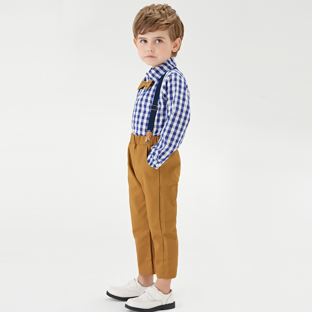 قميص بأكمام طويلة وسروال بقطعتين