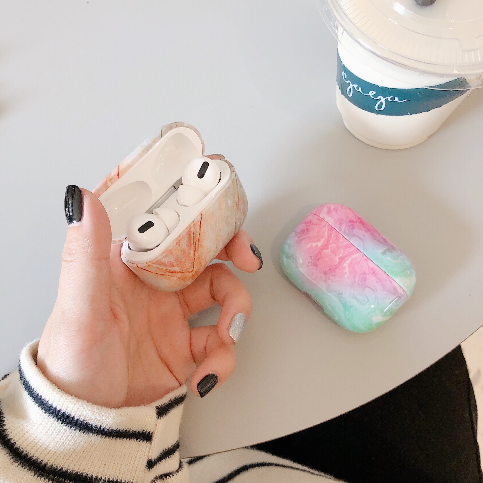 Compatible with Apple, Marble Soft Shell Storage Box - Image 7
