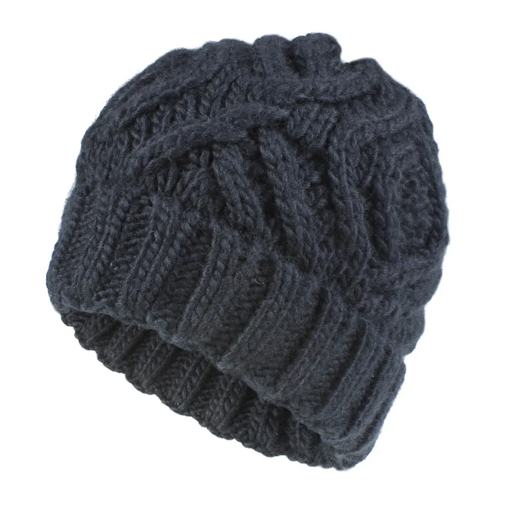 Woollen knitted hat - Black