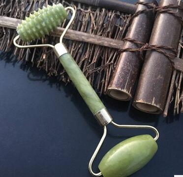 Jade Roll Massager Relieves Facial Tension Green - Shop at LoveMi