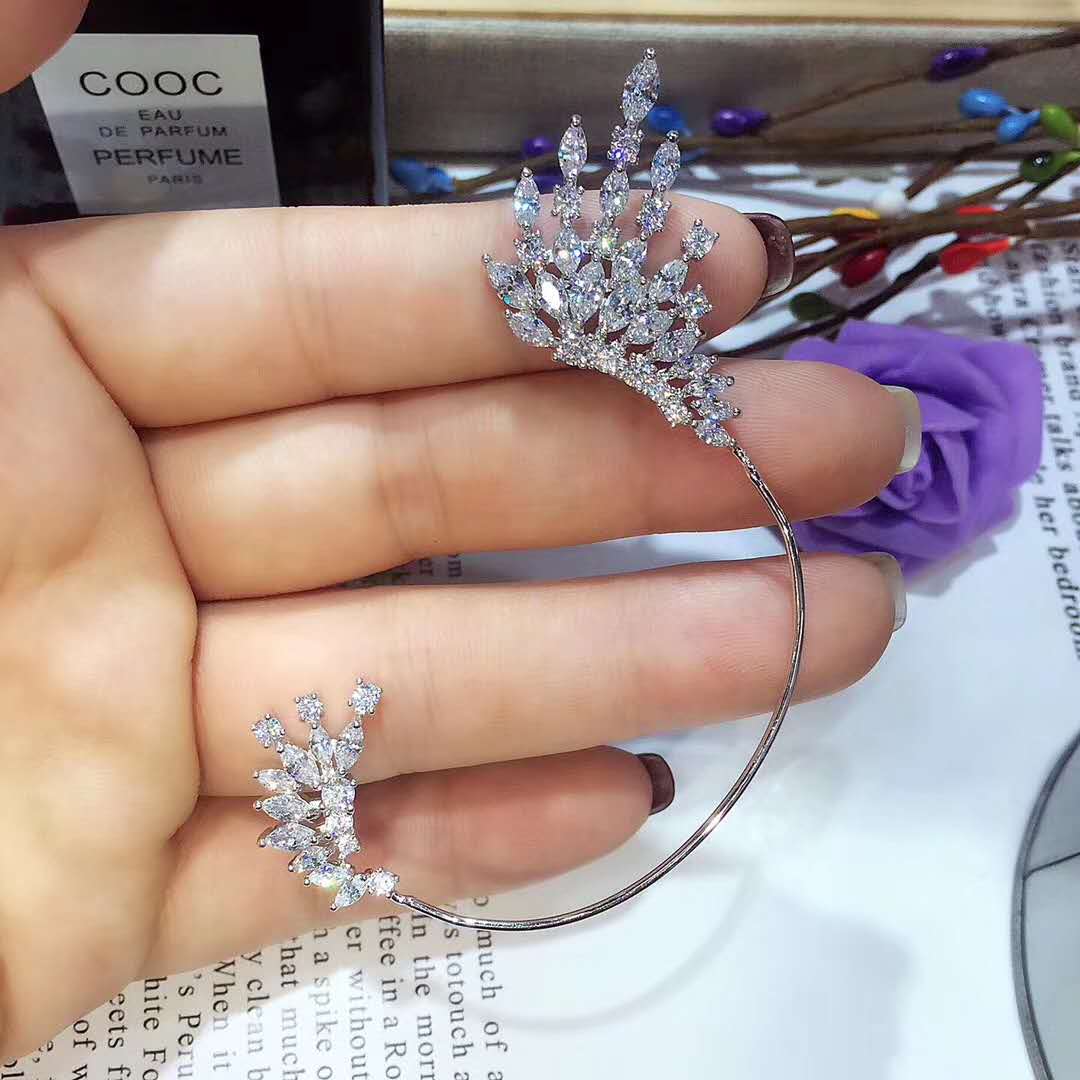 Angel wings ear hook