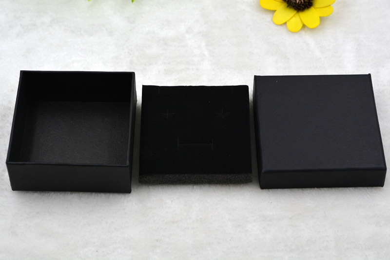 Ring box