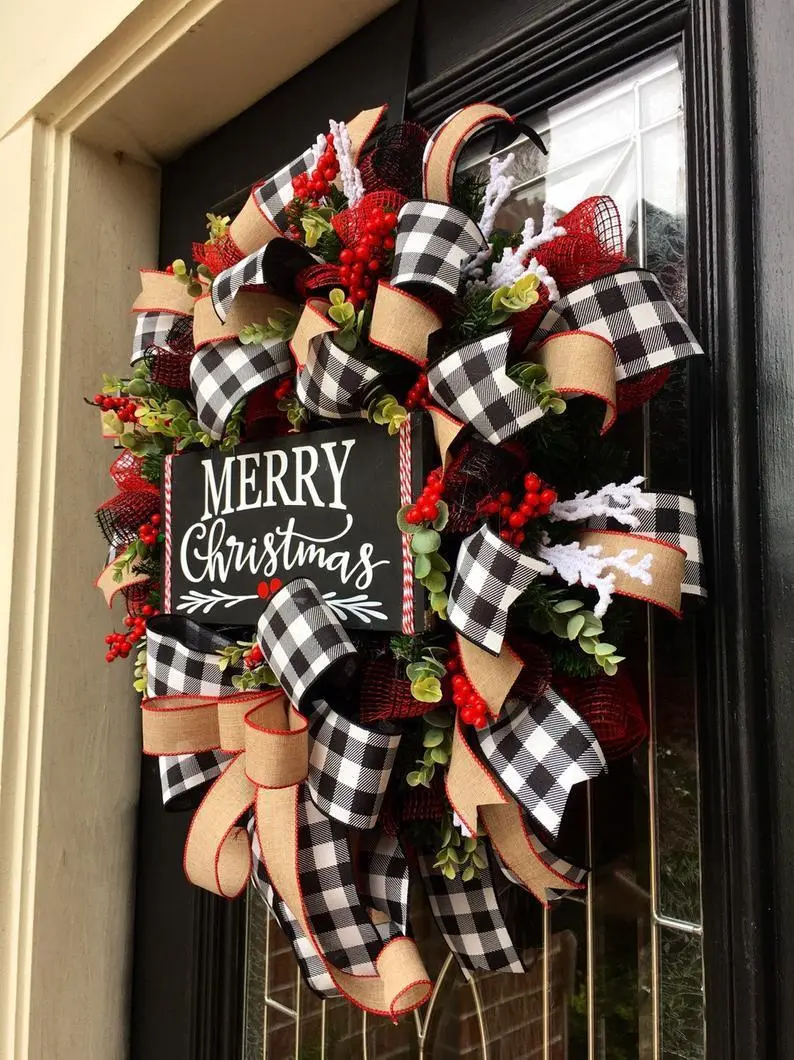 Christmas bow garland – image 2