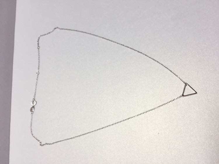 Fashion geometric hollow triangle necklace pendant