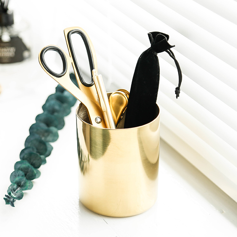 Metal crafts desktop ornaments