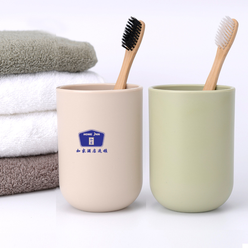 فرشاة أسنان طبيعية من الخيزران النقي