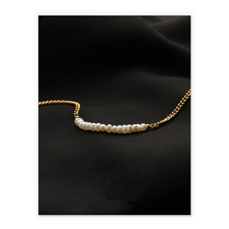 Baroque pearl bracelet