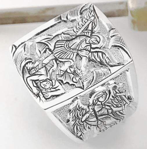 Golden legend commemorative ring