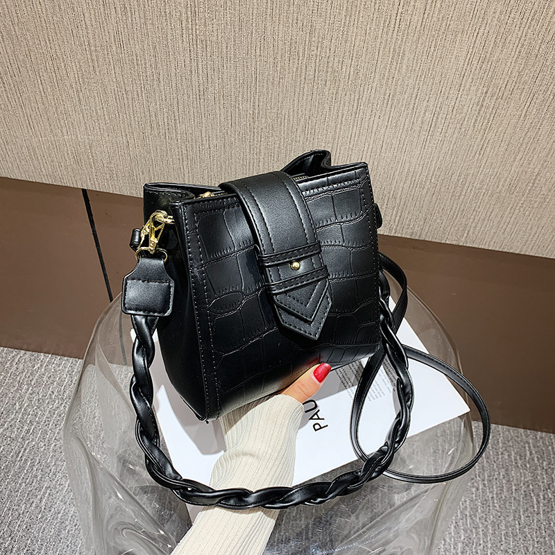 New Fashion Bucket Bag In Autumn And Winter Black - Shop at LoveMi