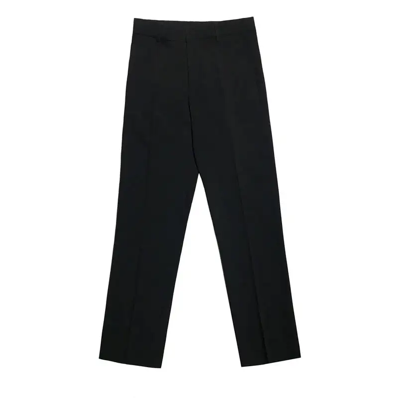 Straight loose slacks