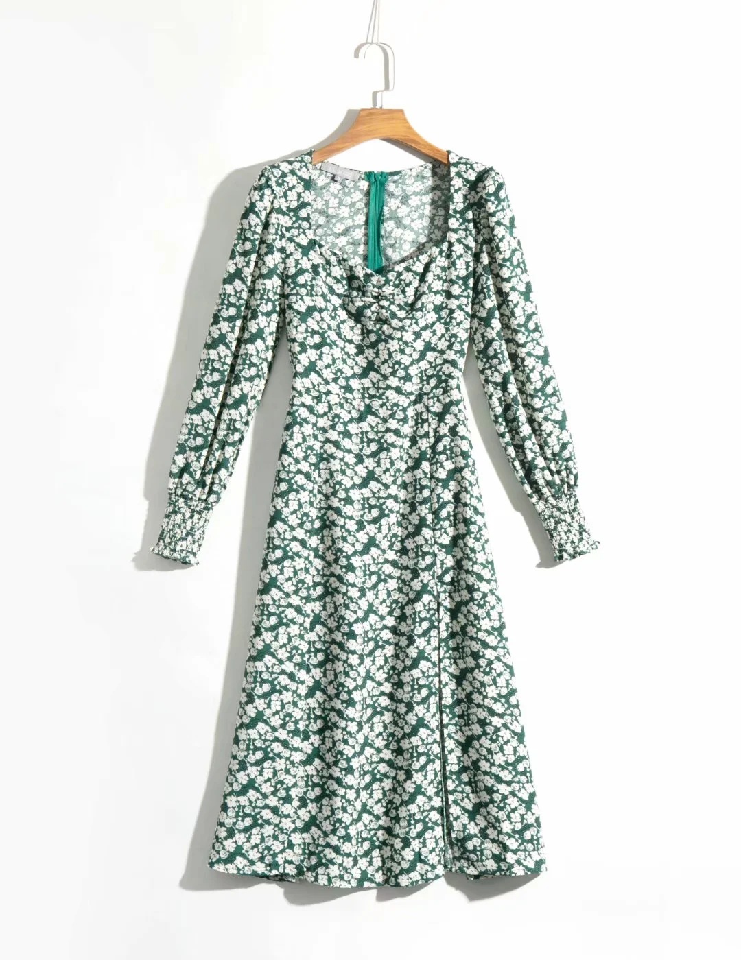 Long sleeve split dress