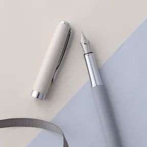 Stainless steel nib detail