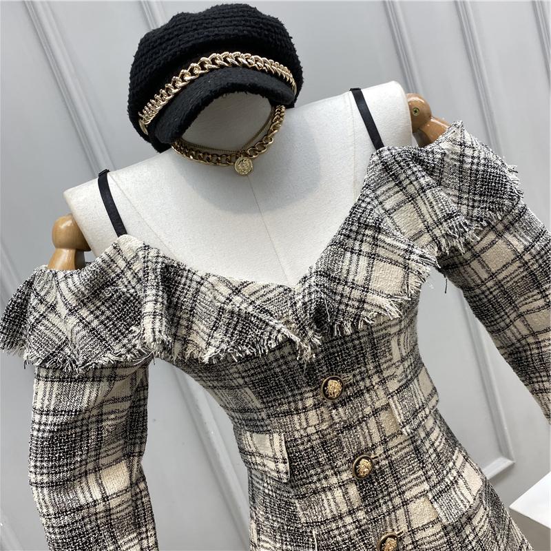 Temperament contrast color check suspender skirt