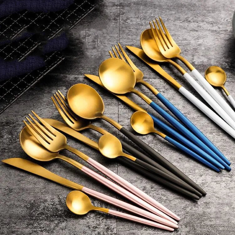 Cutlery spoon set – image 3