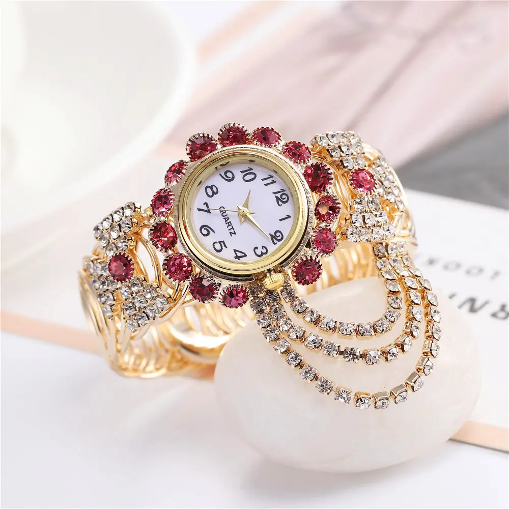 All-match Ladies Diamond Claw Chain Quartz Watch