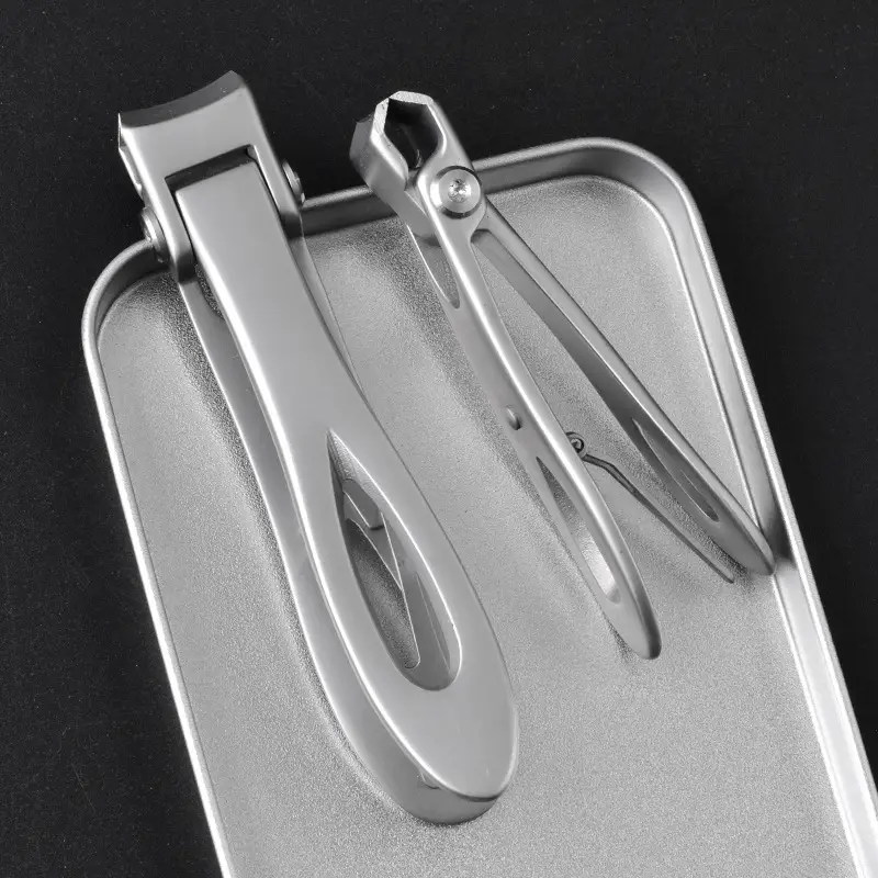 Nail clippers set